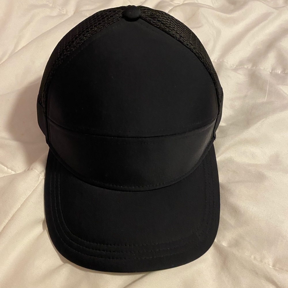 Lululemon Hat